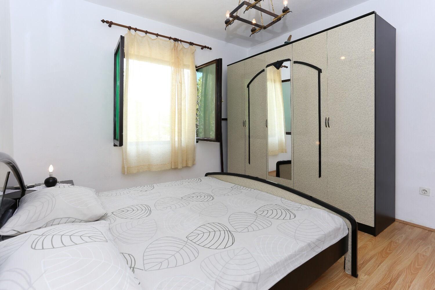 Holiday Home Marcelo-With Terrace Vinišće Екстериор снимка